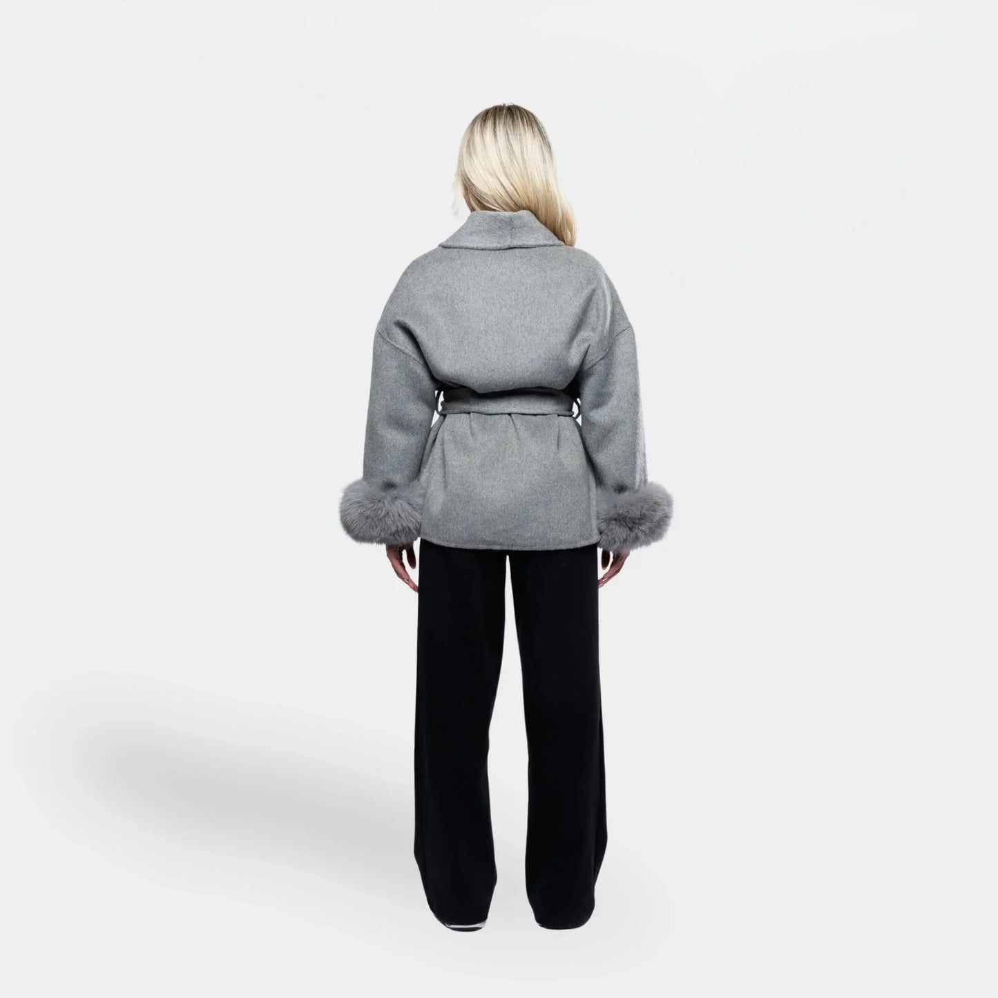 Cashmere Elegance – Luxe Kasjmier Jas