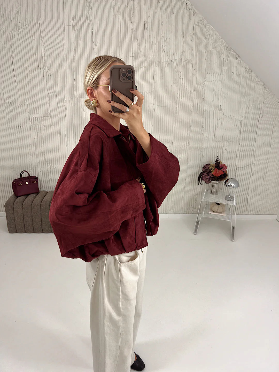 Mira Suede – Nowoczesna. Miękka. Ponadczasowa.