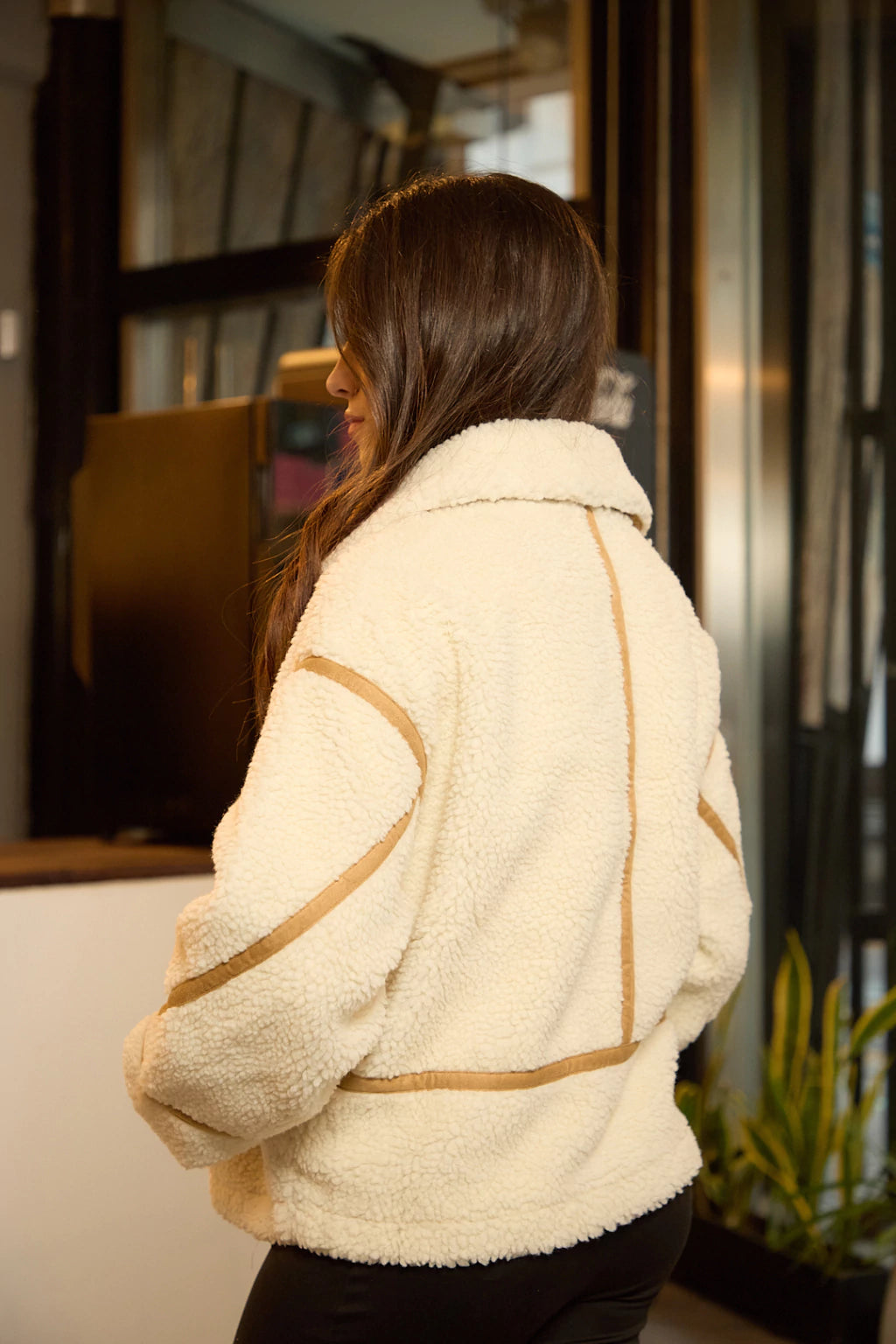 Auréline płaszcz – miękkie ciepło z nutą luksusu